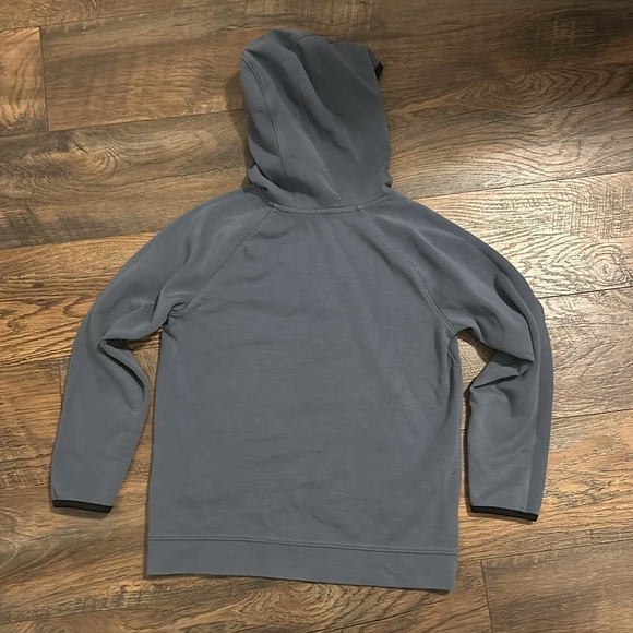 Old navy boys size M - Picture 3 of 3